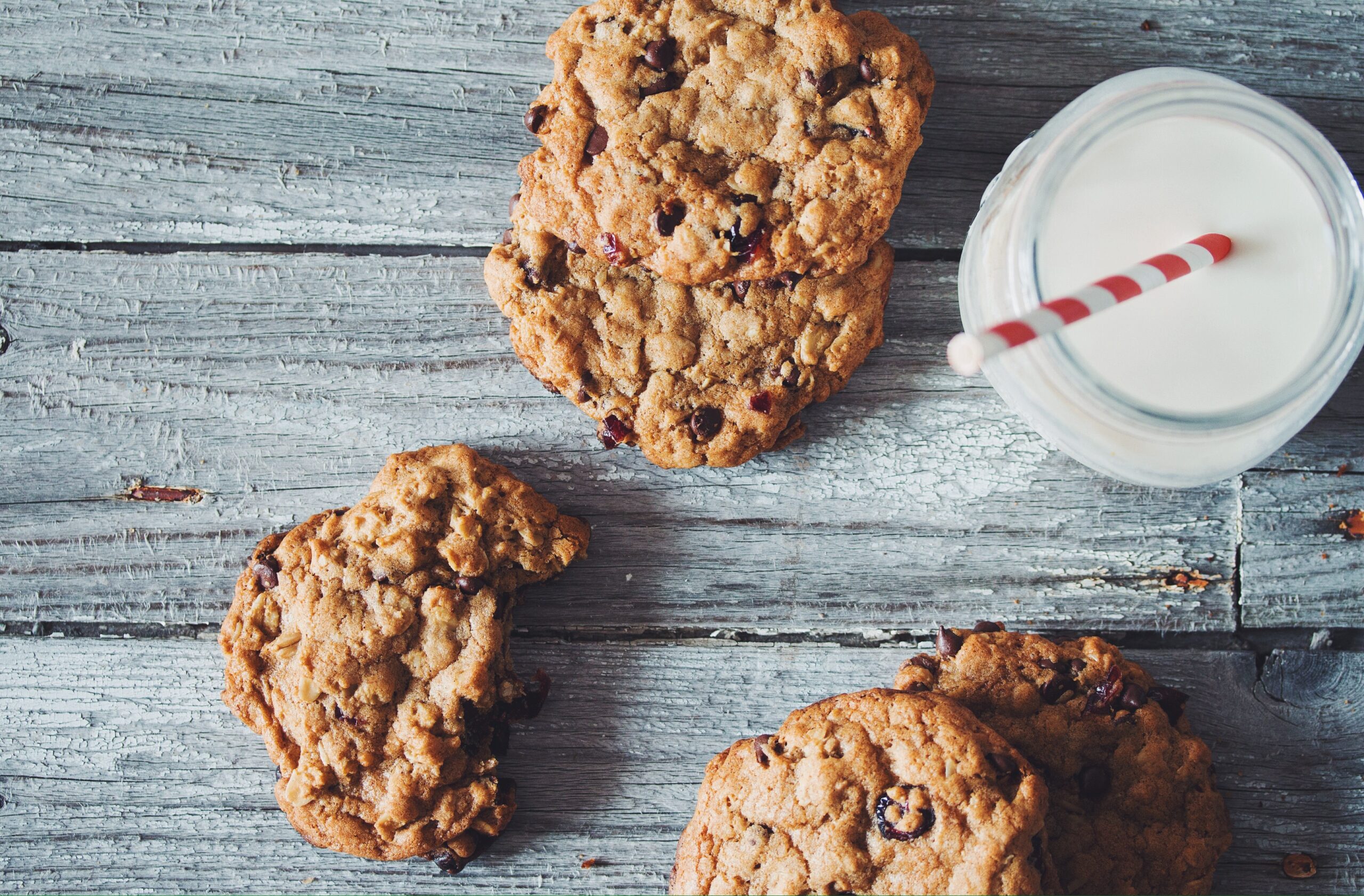 Chocolate Chip Cranberry Oatmeal Cookies