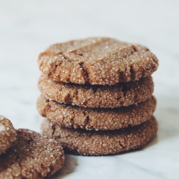 vegan chewy ginger cookies_hot for food