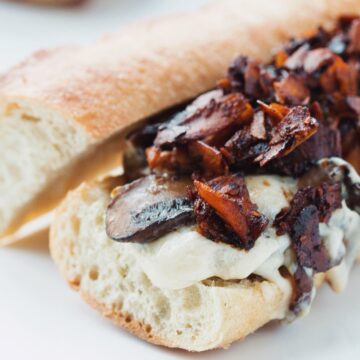 vegan bacon mushroom melt_hot for food