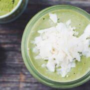 coconut matcha smoothie_hot for food