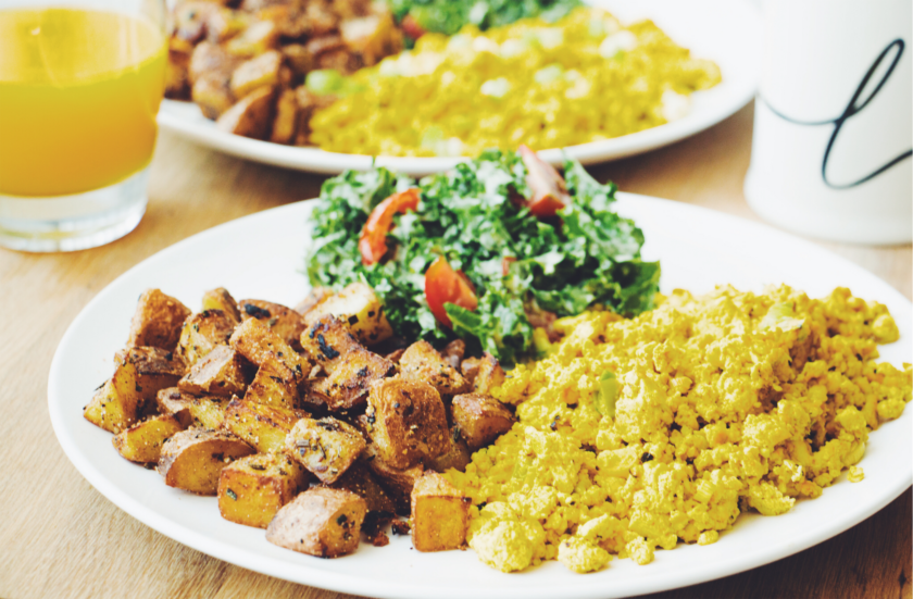 the perfect tofu scramble - hot for food
