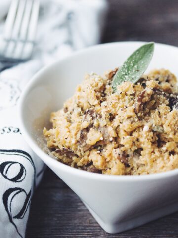 mushroom sage cauliflower risotto_hot for food