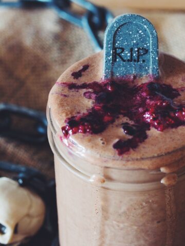the death by chocolate bloody berry smoothie_hot for food