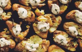 smashed potatoes with roasted cashew cream_hot for food