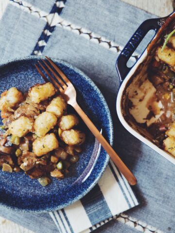 totsgiving casserole_hot for food