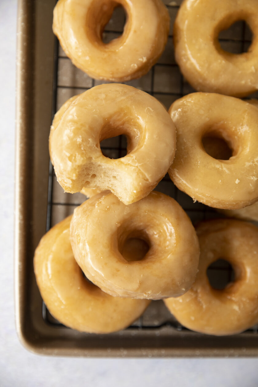 vegan glazed doughnuts
