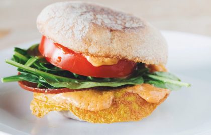 the vegan breakfast sandwich_hot for food
